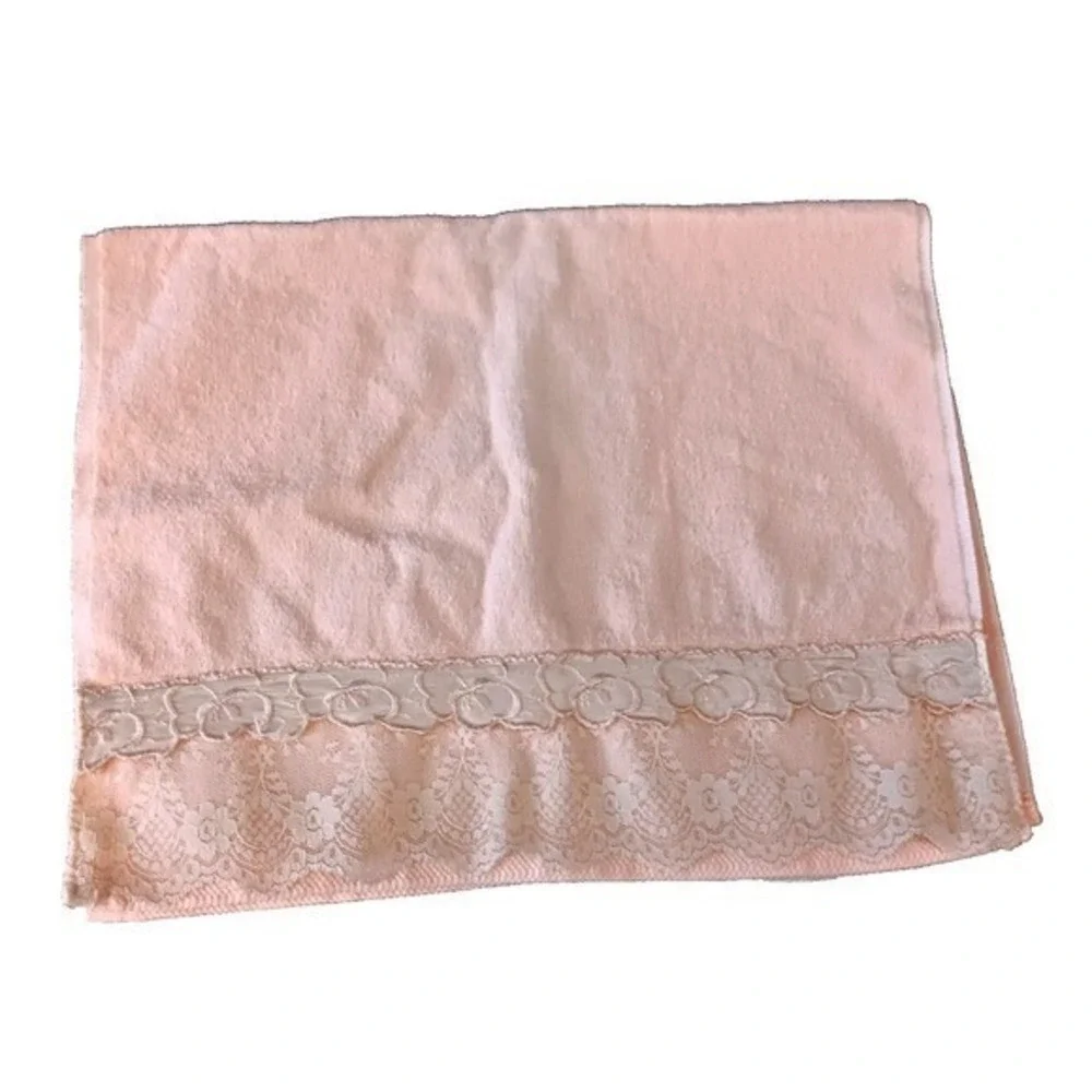 Vintage Pink Hand Towel USA Made Embroidered Satin Floral‎ Lace Trim Cottagecore